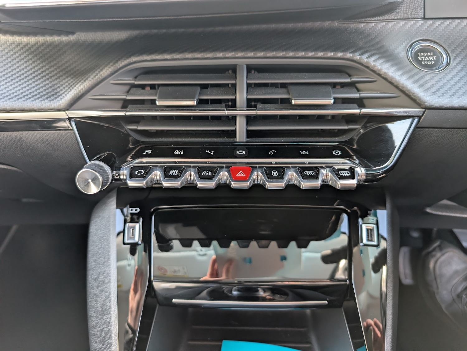 Used Peugeot 2008 2020 for sale - 77921434: Photo 22