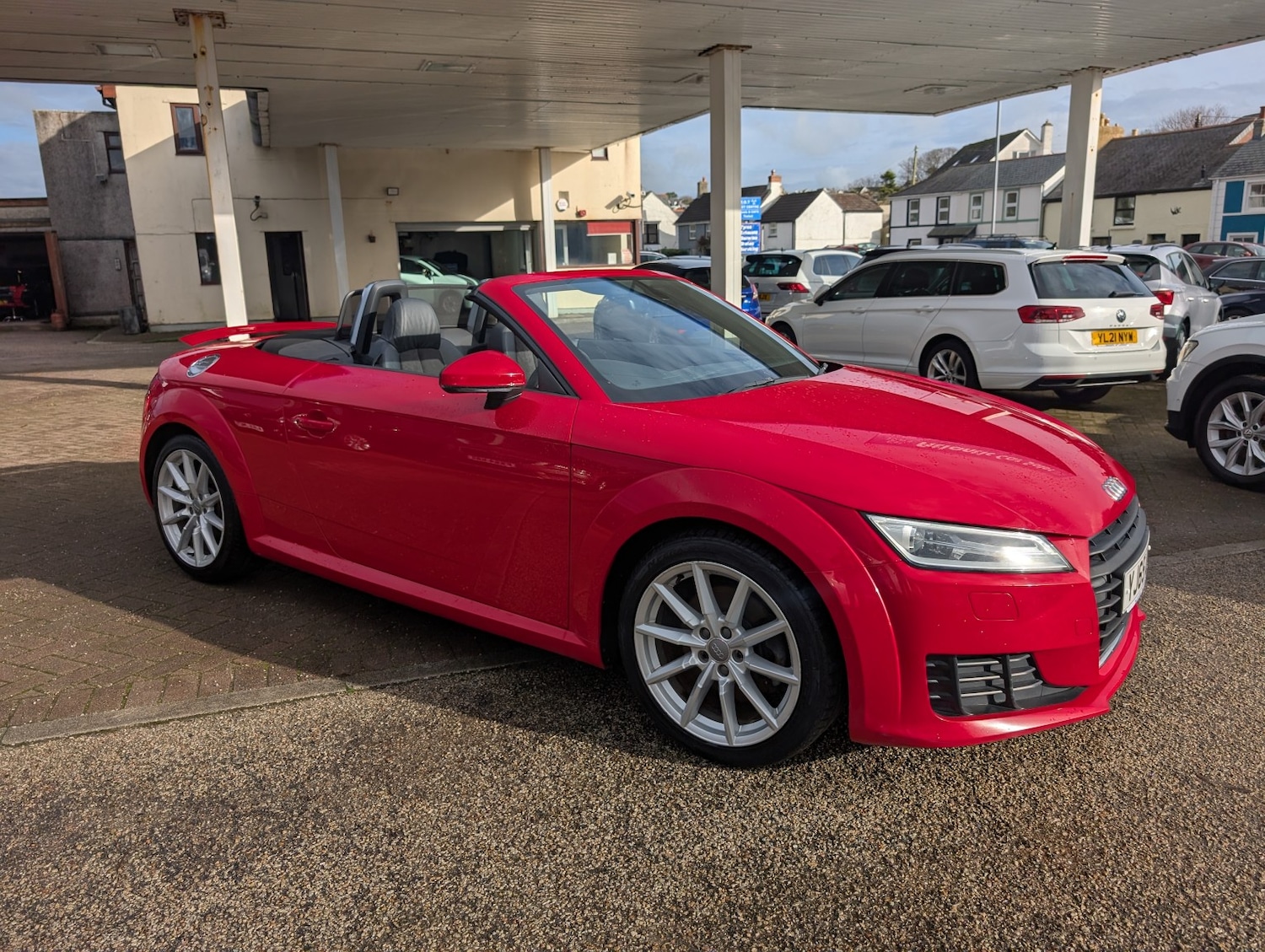 Used Audi TT 2015 for sale - 76571111: Photo 2