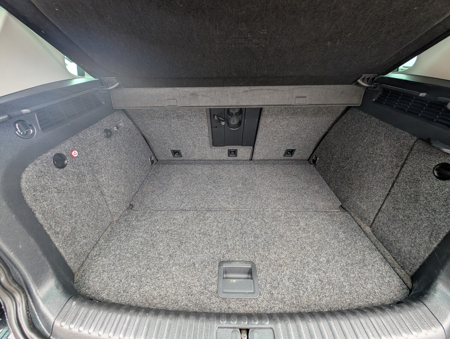 Used Volkswagen Tiguan 2016 for sale - 77572840: Photo 11