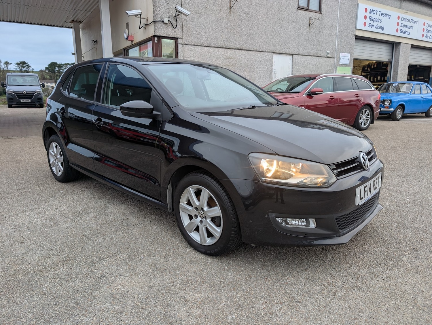 Used Volkswagen Polo 2014 for sale - 76579964: Photo 2