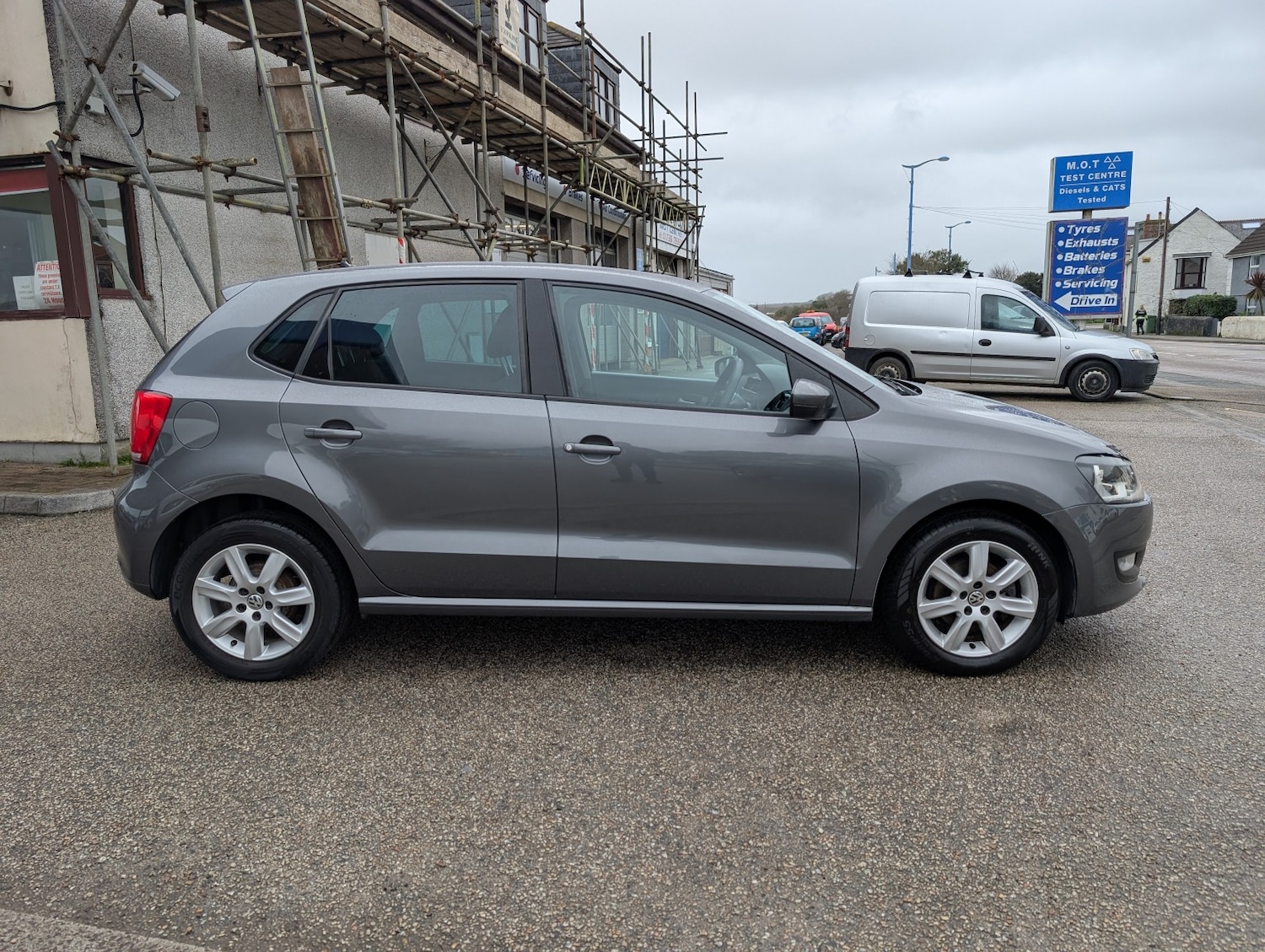 Used Volkswagen Polo 2014 for sale - 77522000: Photo 5