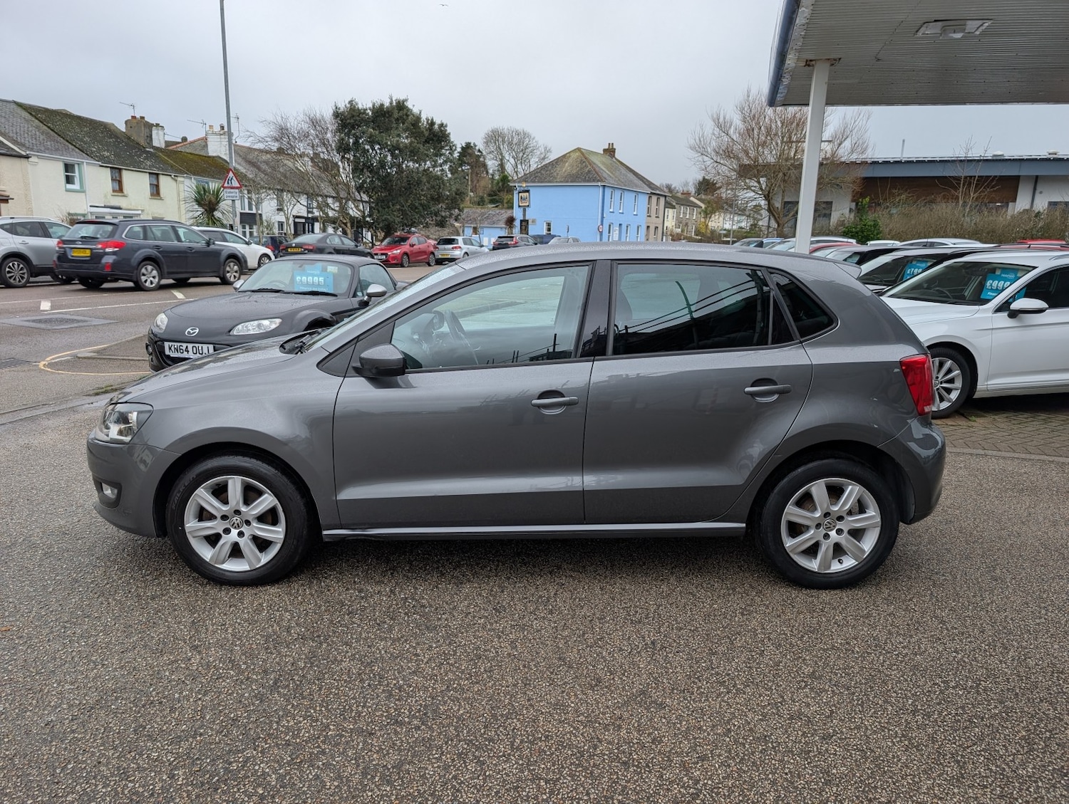 Used Volkswagen Polo 2014 for sale - 77522000: Photo 9