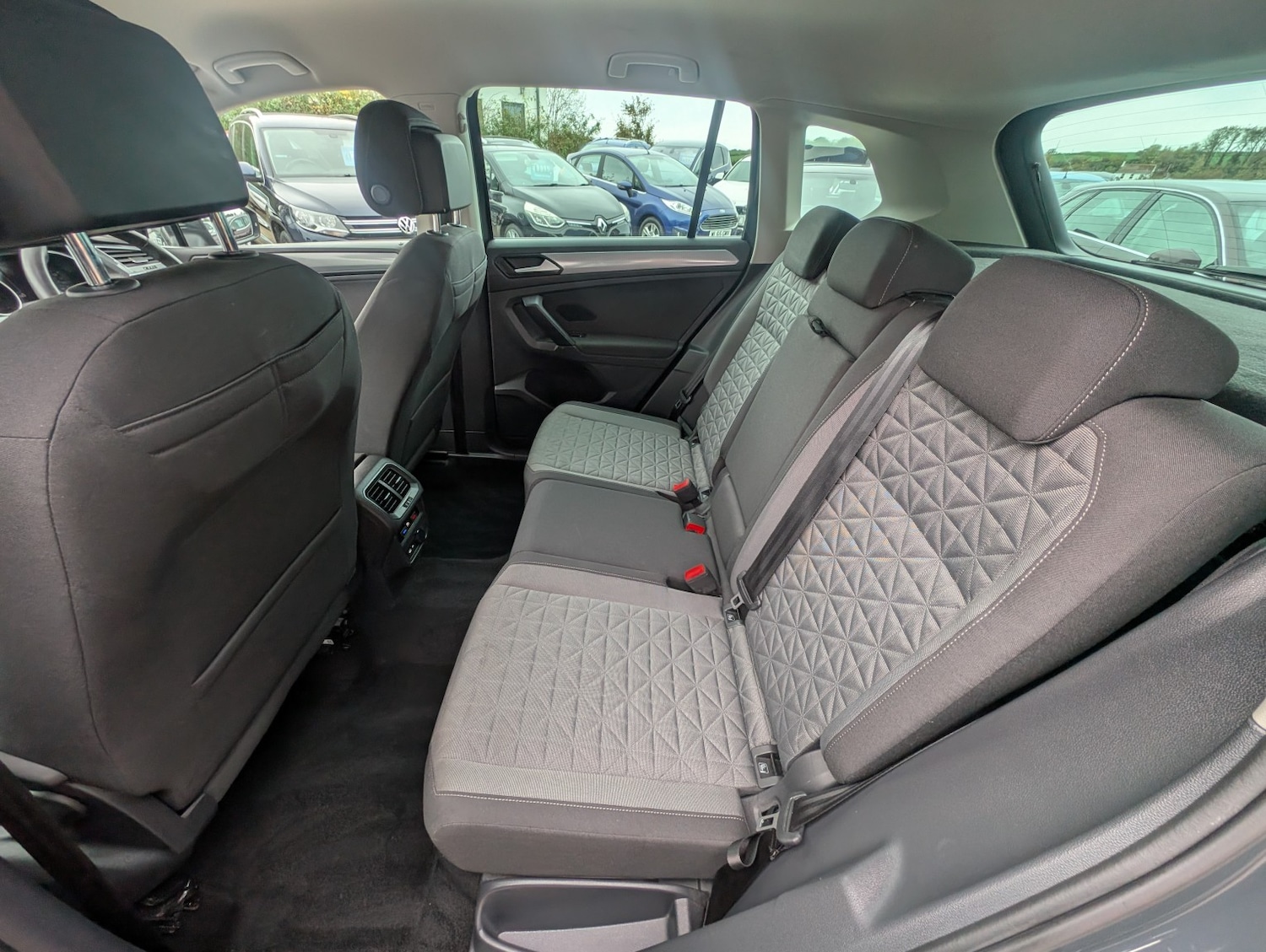 Used Volkswagen Tiguan 2021 for sale - 76313958: Photo 24