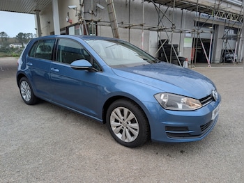 Used Volkswagen Golf 2014 for sale - 77766506: Photo