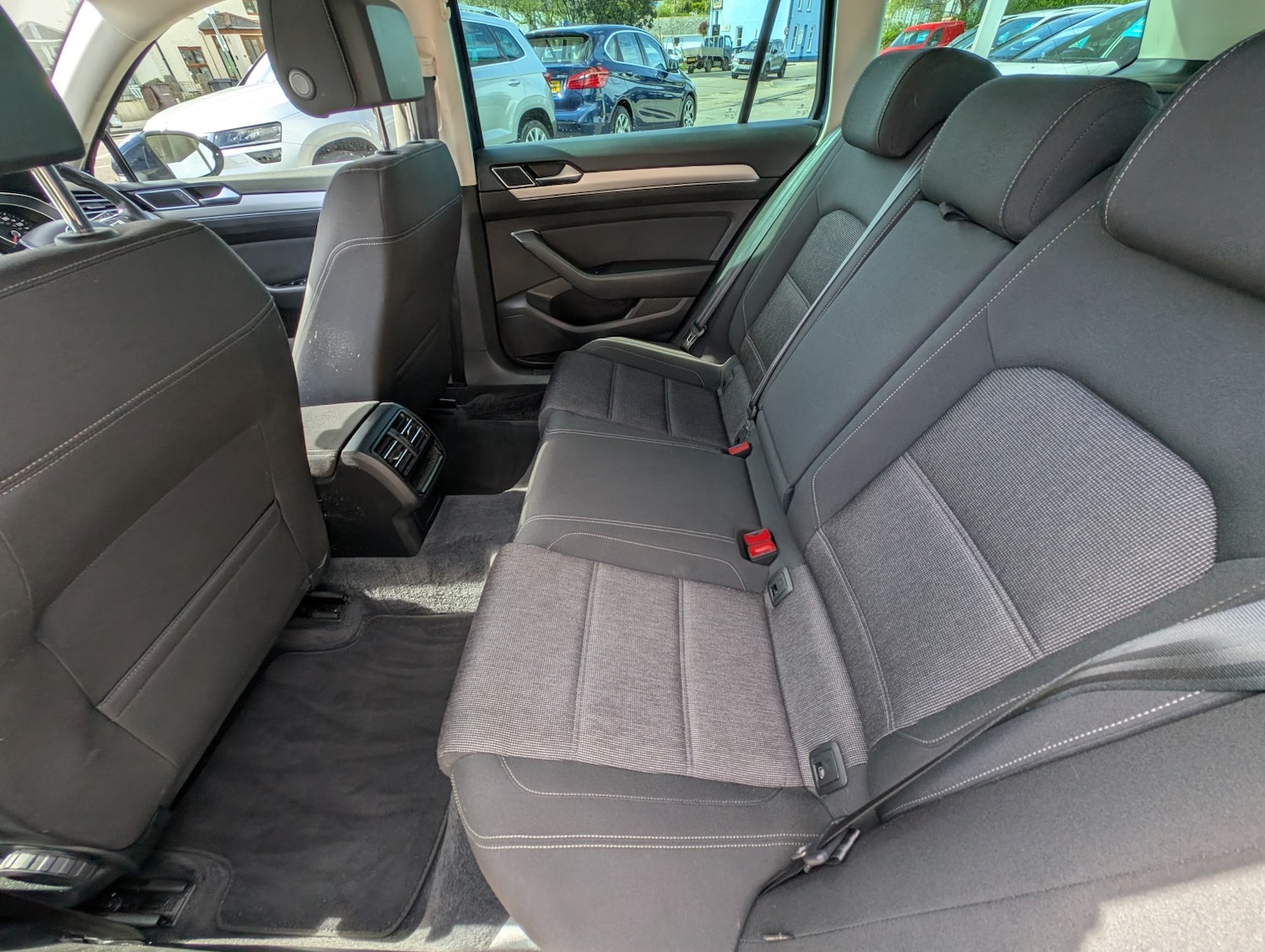 Used Volkswagen Passat 2015 for sale - 78213644: Photo 25