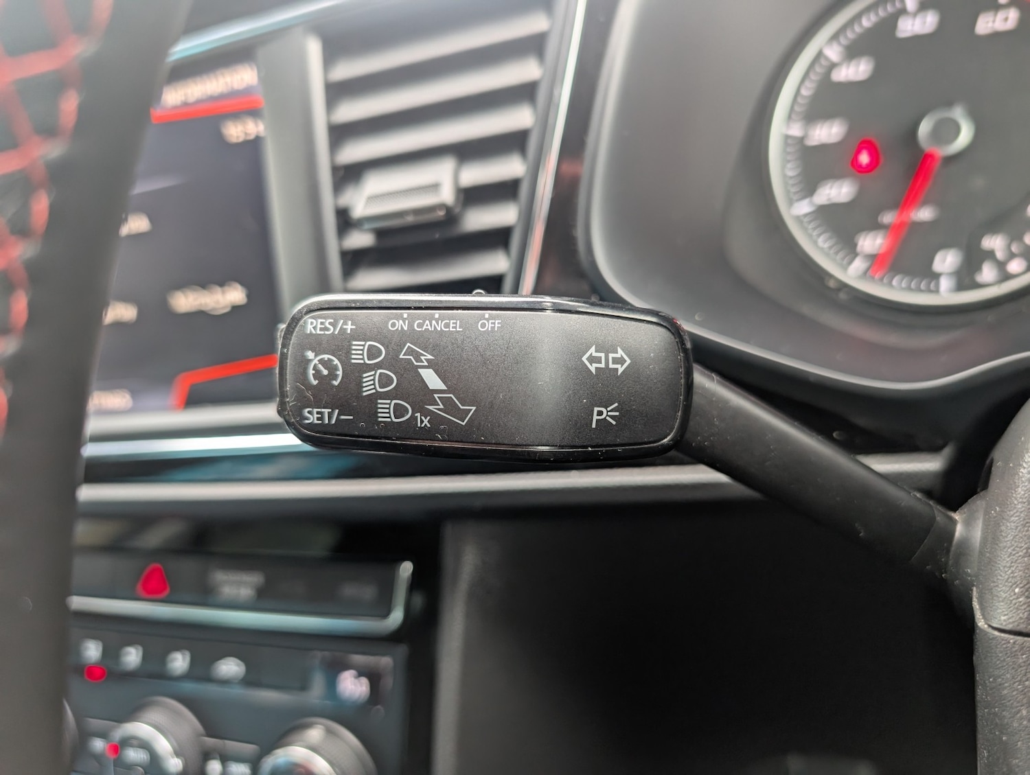 Used SEAT Leon 2018 for sale - 76793139: Photo 17