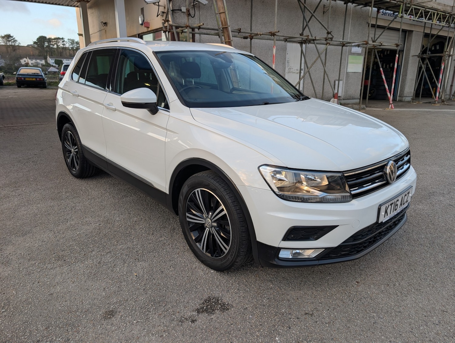 Used Volkswagen Tiguan 2016 for sale - 77629046: Photo 2