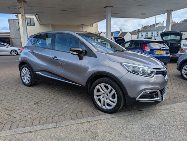 Used Renault Captur 2016 for sale - 76198278: Photo 3