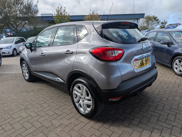 Used Renault Captur 2016 for sale - 76198278: Photo 8