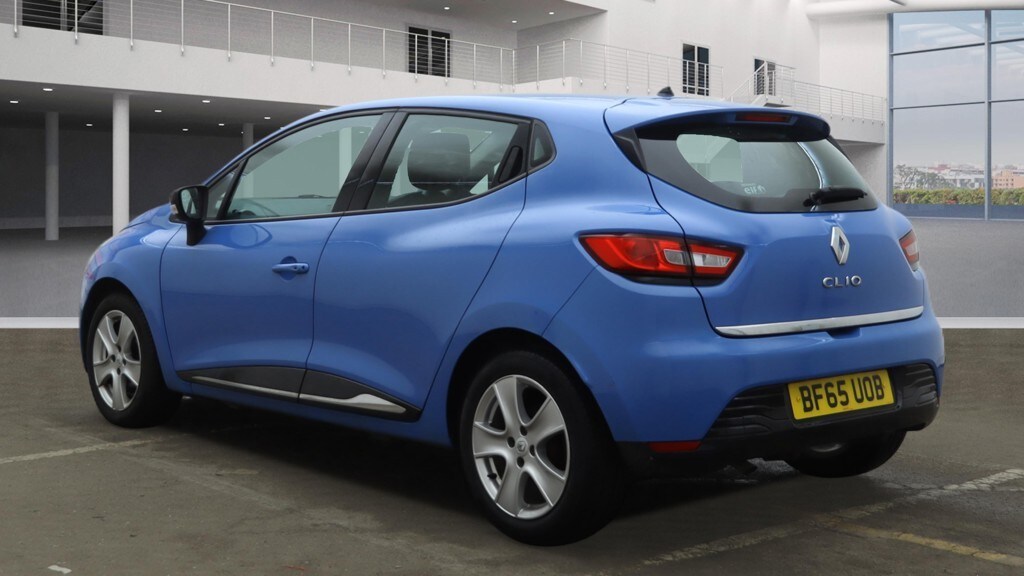 Used Renault Clio 2015 for sale - 77622478: Photo 4