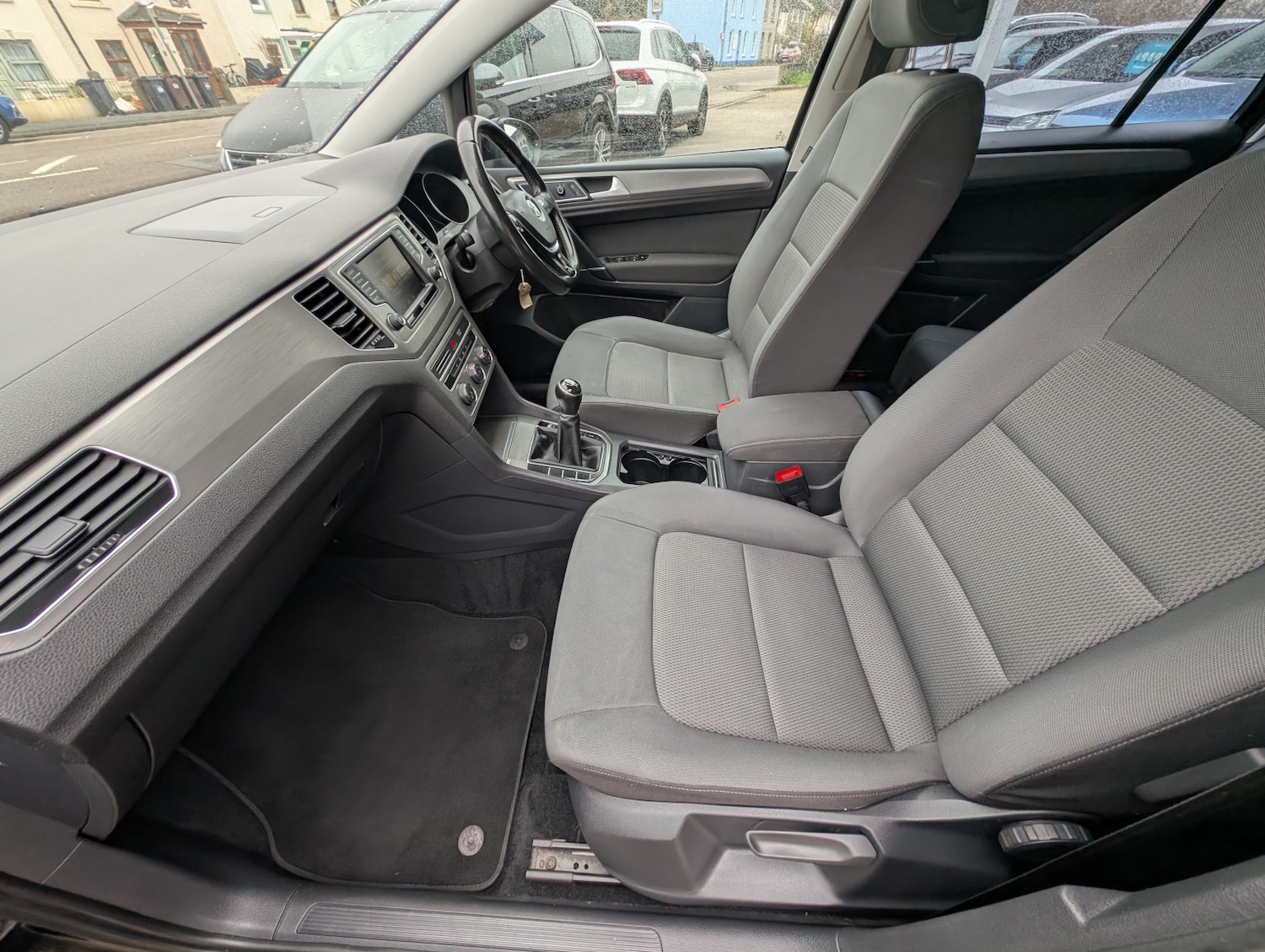 Used Volkswagen Golf SV 2017 for sale - 77632422: Photo 23