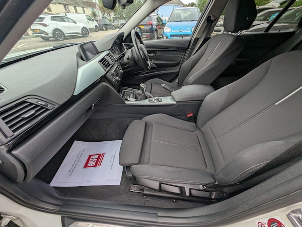 Used BMW 3 Series 2015 for sale - 75202684: Photo 23