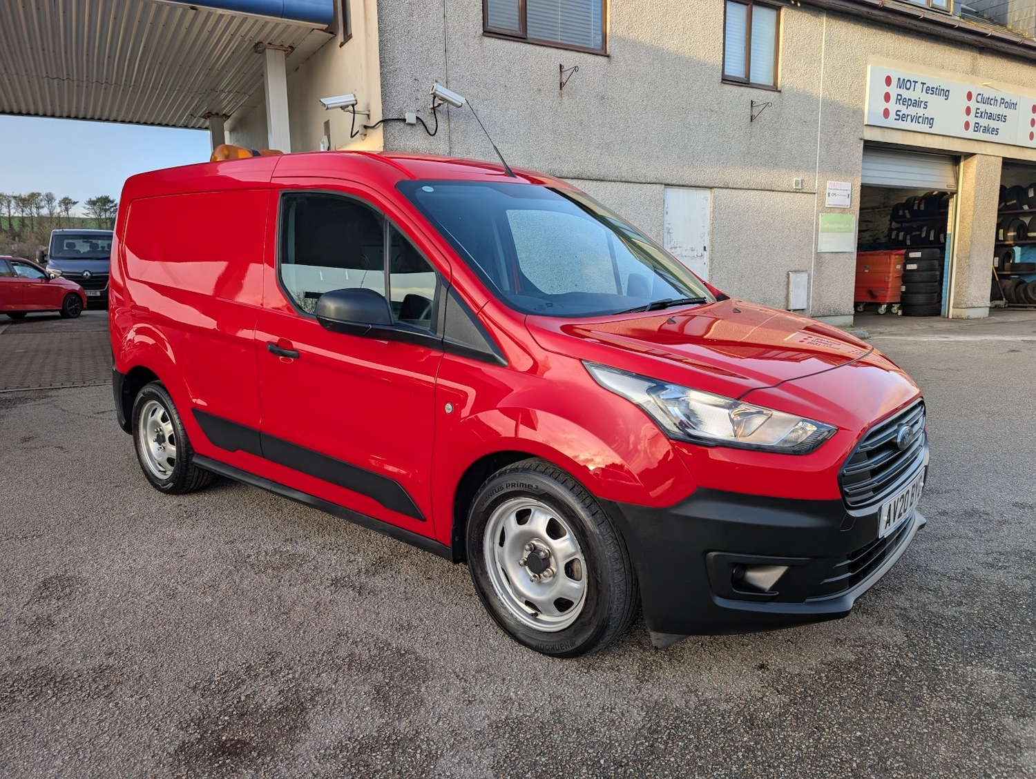Used Ford Transit Connect 2020 for sale - 76848624: Photo 3