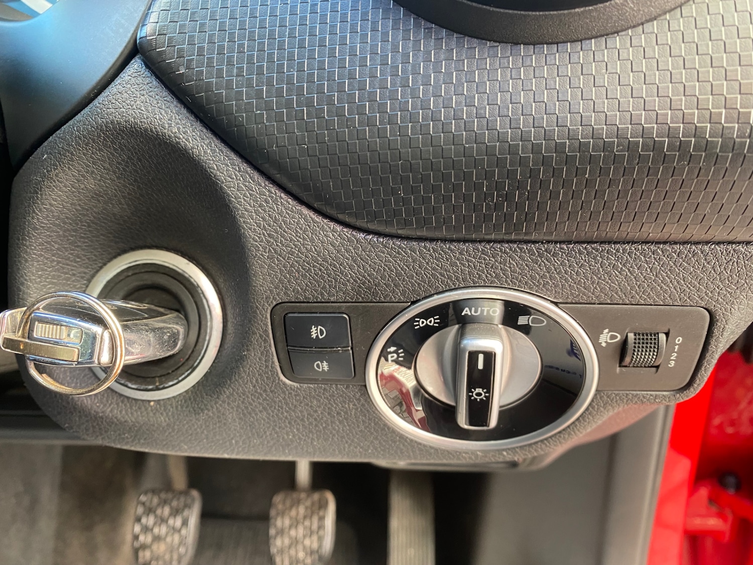 Used Mercedes-Benz A-Class 2013 for sale - 77622353: Photo 23