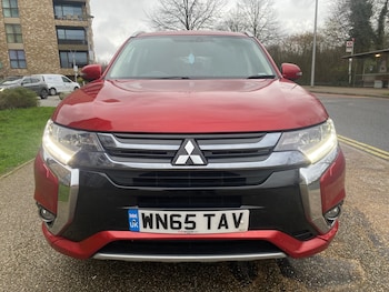 Used Mitsubishi Outlander 2015 for sale - 77622607: Photo