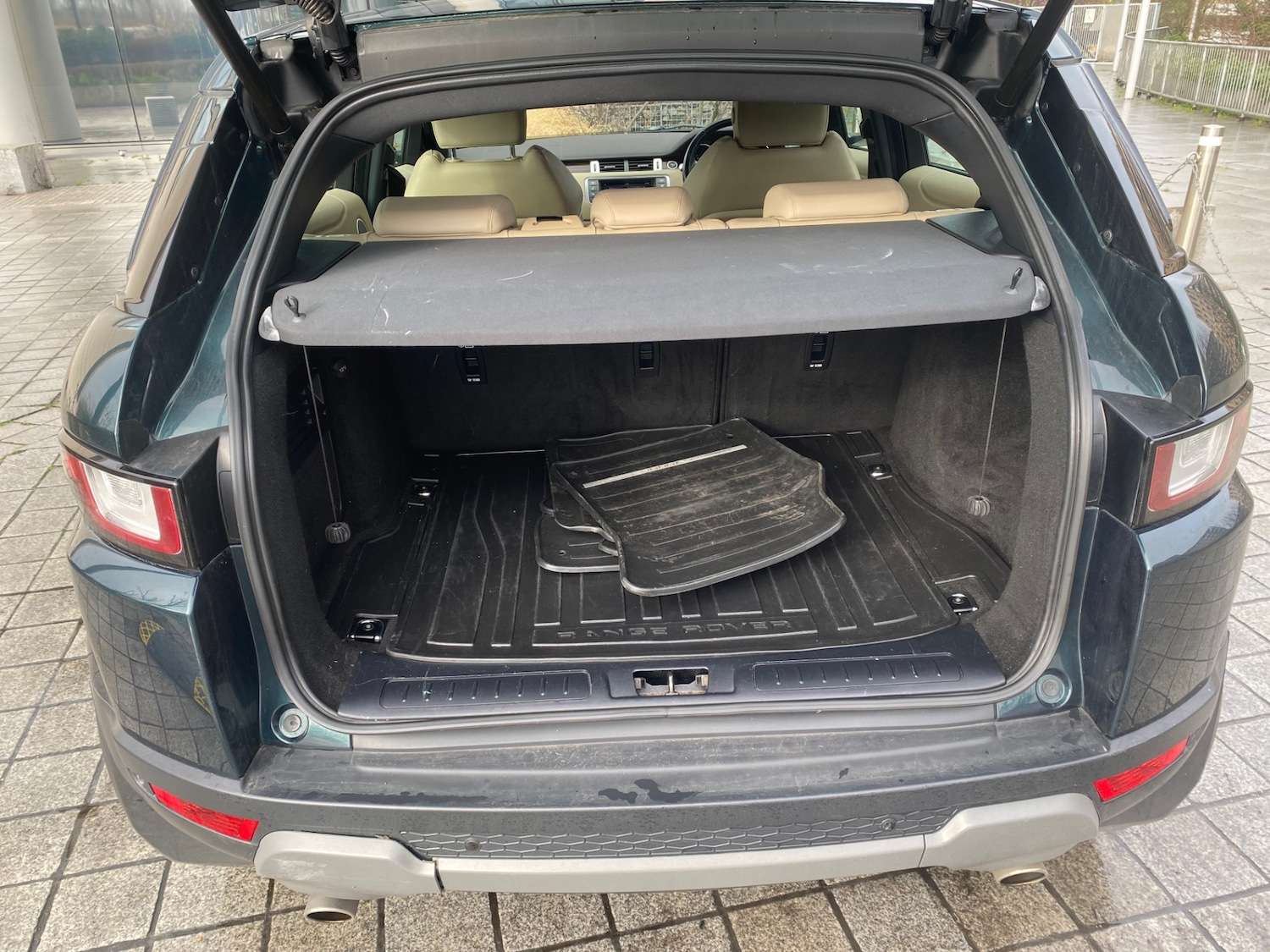 Used Land Rover Range Rover Evoque 2015 for sale - 77622338: Photo 12