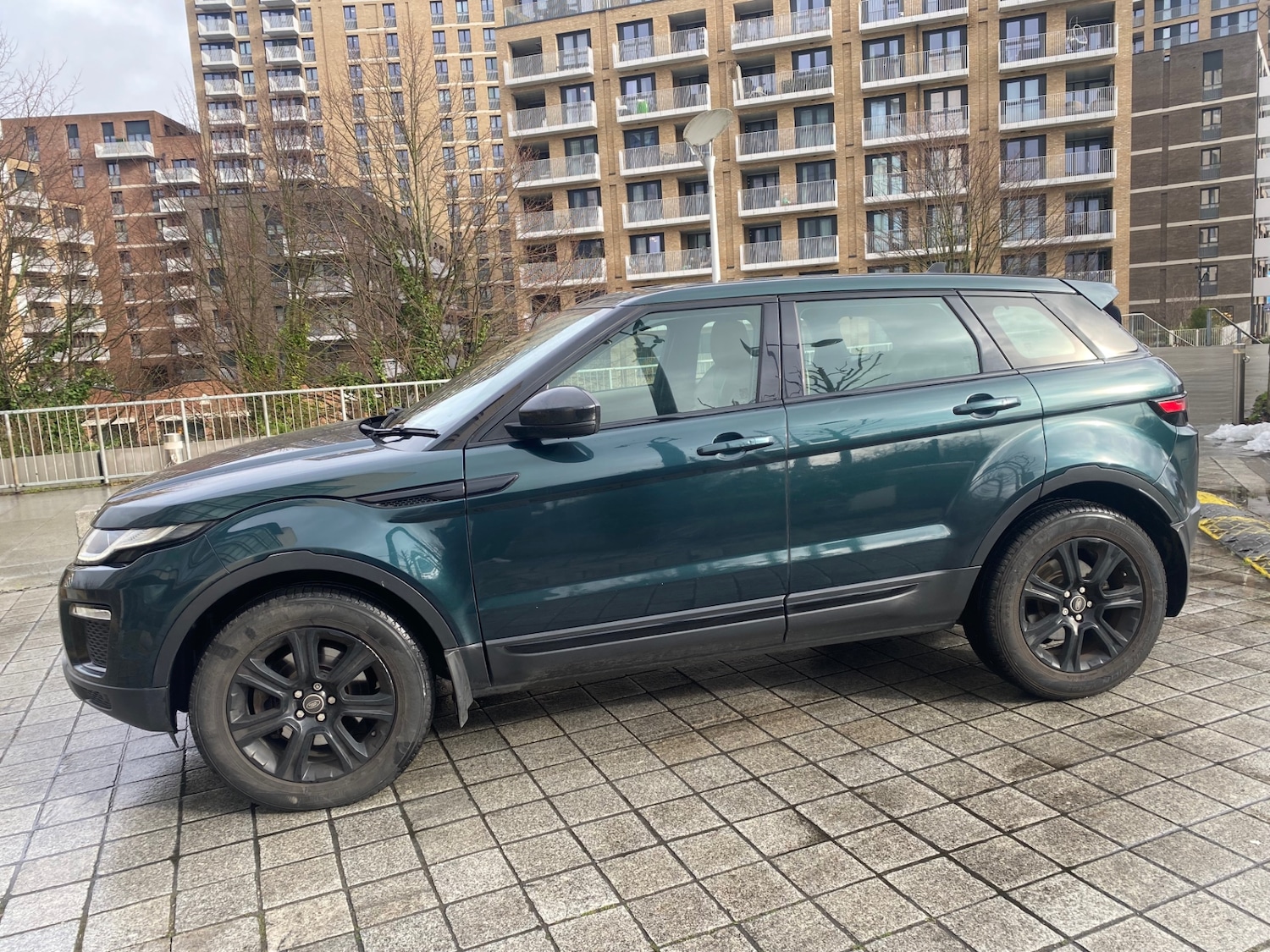 Used Land Rover Range Rover Evoque 2015 for sale - 77622338: Photo 6