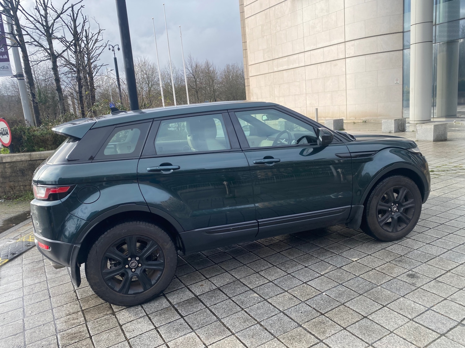 Used Land Rover Range Rover Evoque 2015 for sale - 77622338: Photo 8