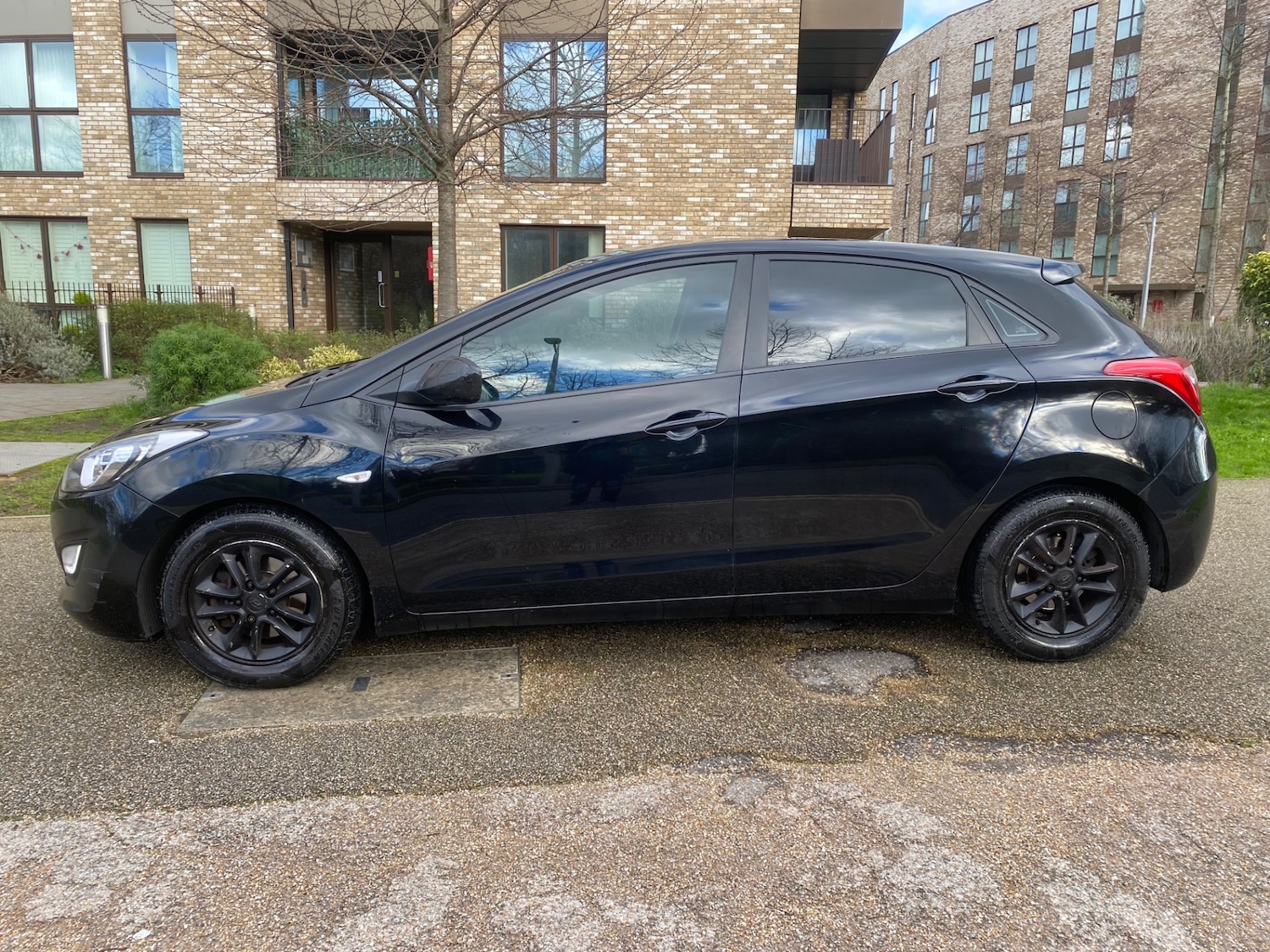 Used Hyundai i30 2014 for sale - 77622767: Photo 4