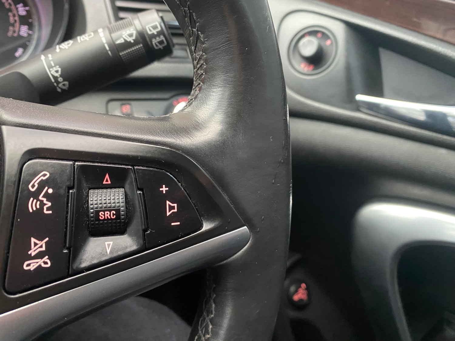 Used Vauxhall Insignia 2010 for sale - 77622595: Photo 24