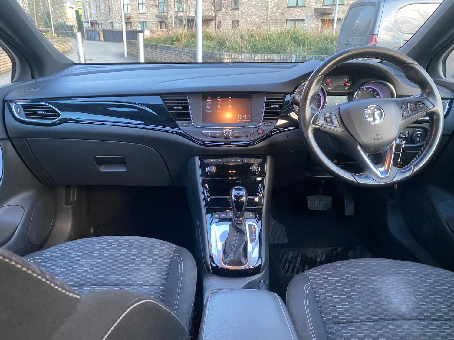 Used Vauxhall Astra 2017 for sale - 77622348: Photo 10