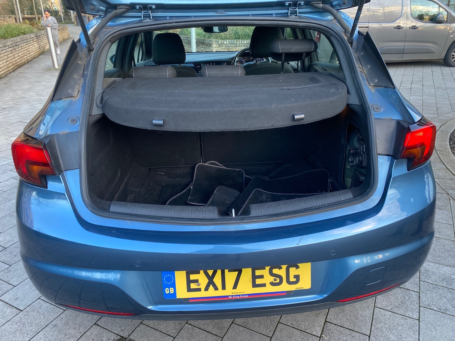 Used Vauxhall Astra 2017 for sale - 77622348: Photo 11