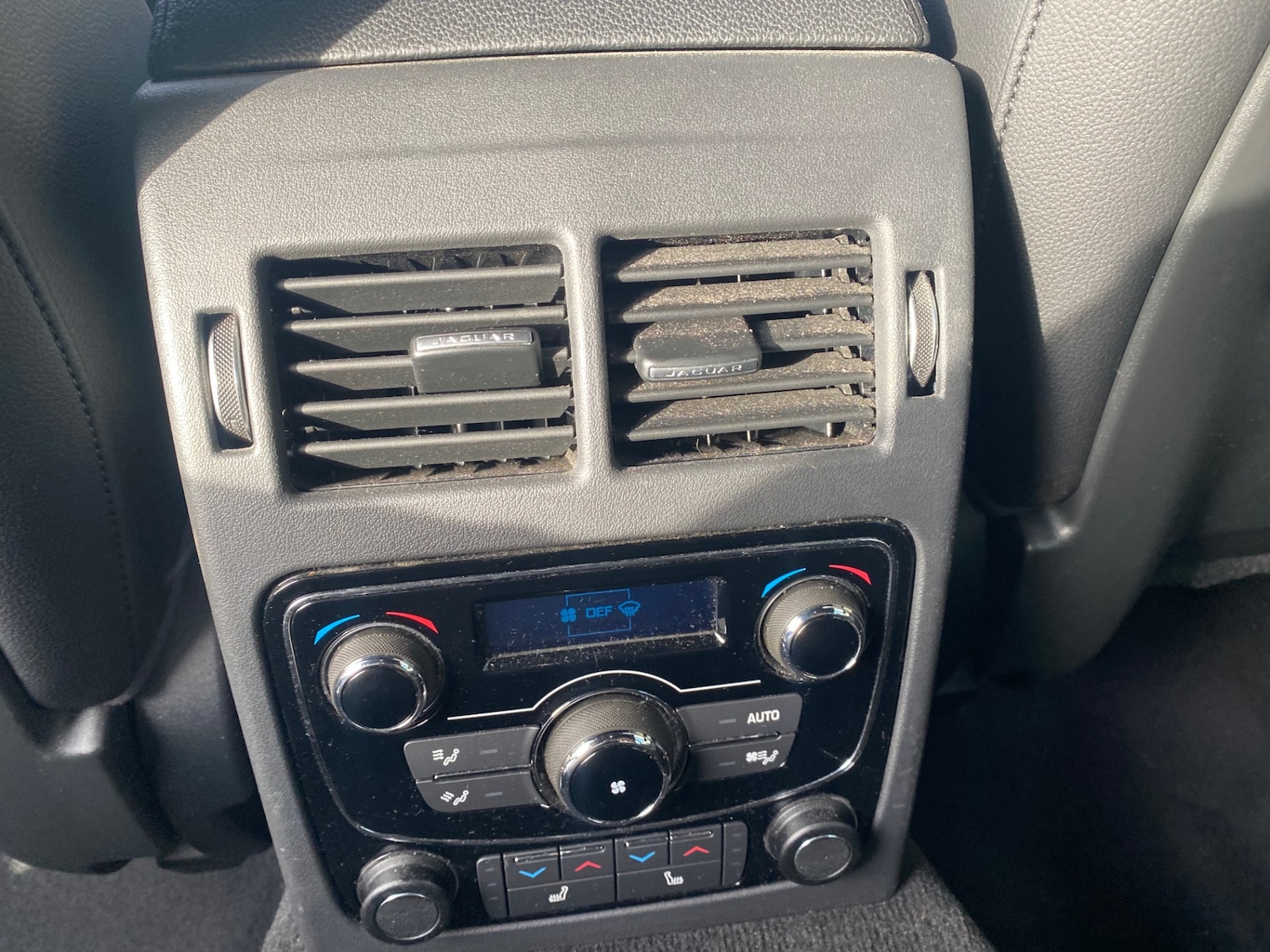 Used Jaguar XF 2015 for sale - 77622709: Photo 11