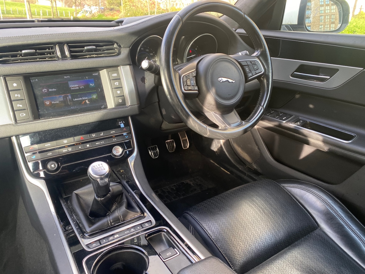 Used Jaguar XF 2015 for sale - 77622709: Photo 14