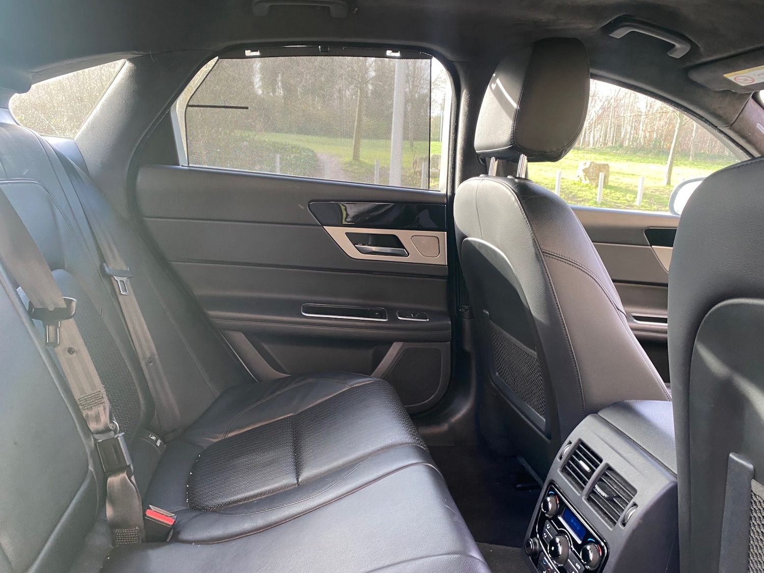 Used Jaguar XF 2015 for sale - 77622709: Photo 17