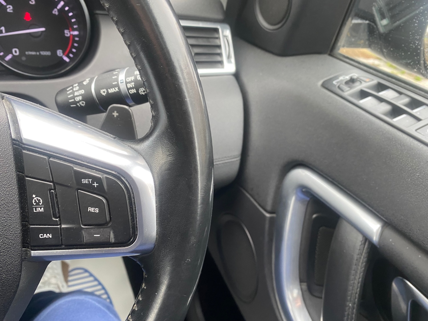 Used Land Rover Discovery Sport 2016 for sale - 77616463: Photo 34