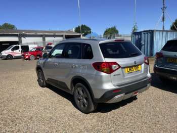 Used Suzuki Vitara 2015 for sale - 75346002: Photo