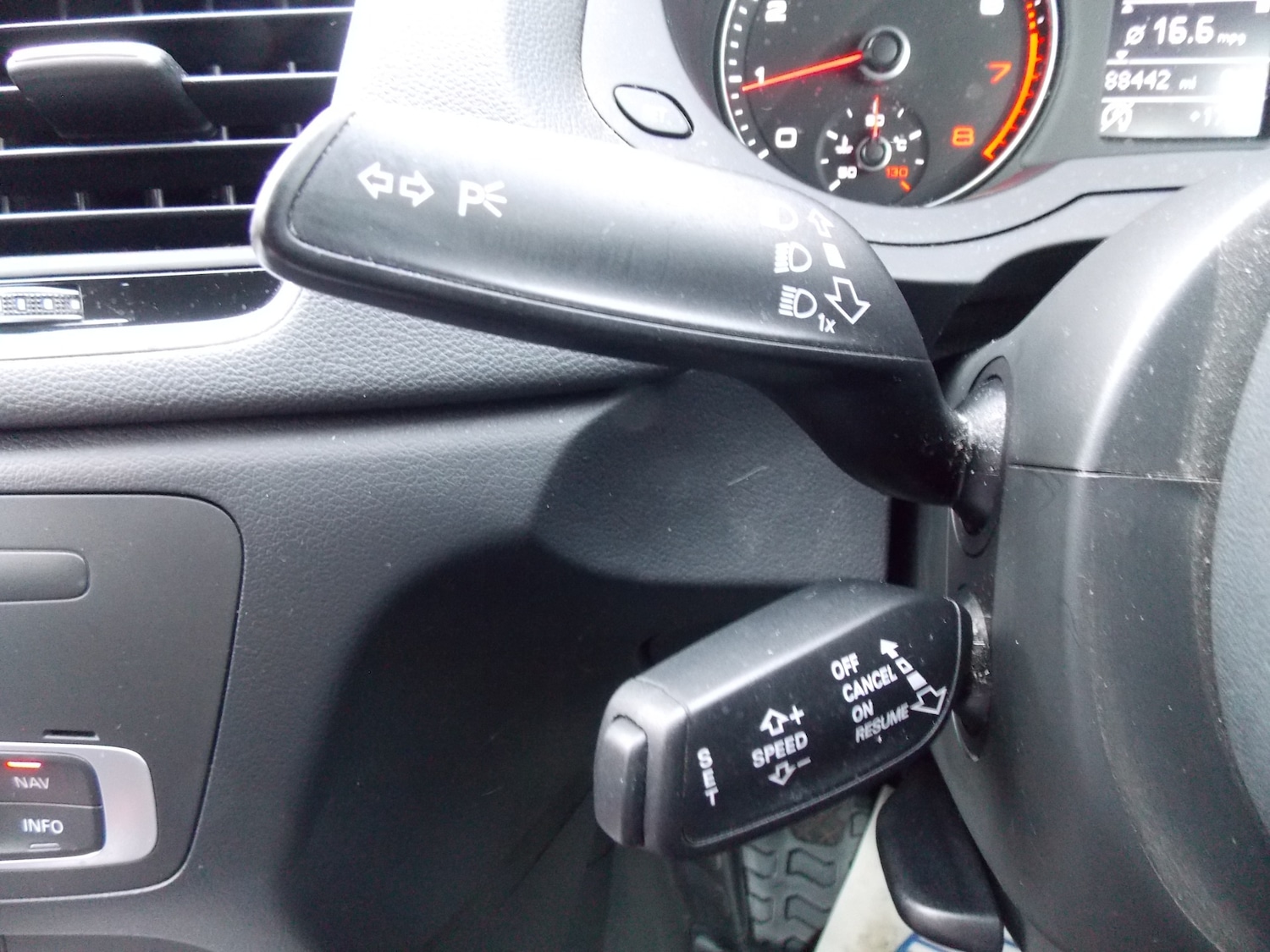 Used Audi Q3 2018 for sale - 76160562: Photo 23