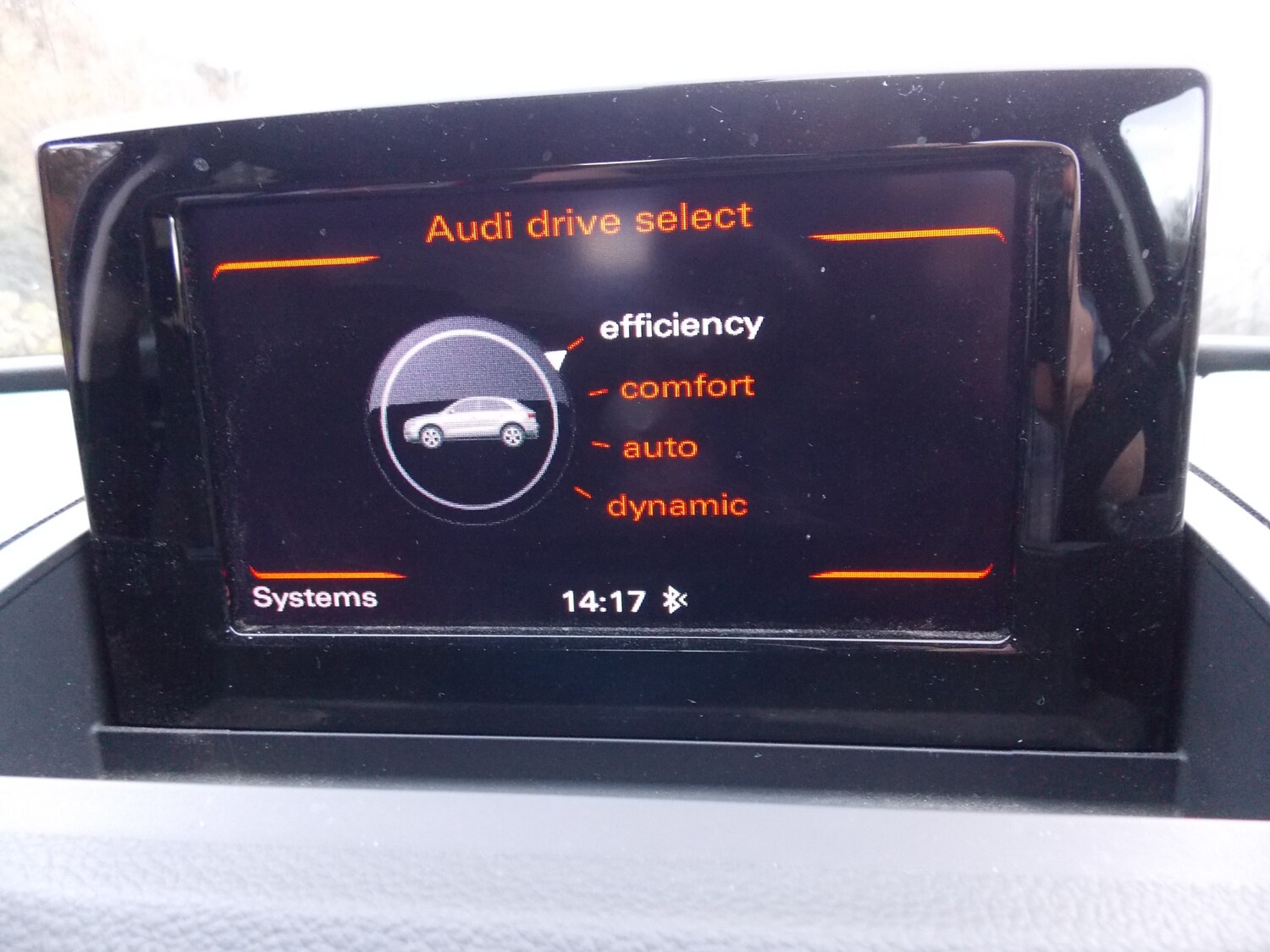 Used Audi Q3 2018 for sale - 76160562: Photo 26