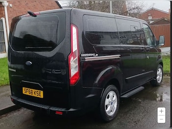 Used Ford Tourneo Custom 2018 for sale - 77701226: Photo