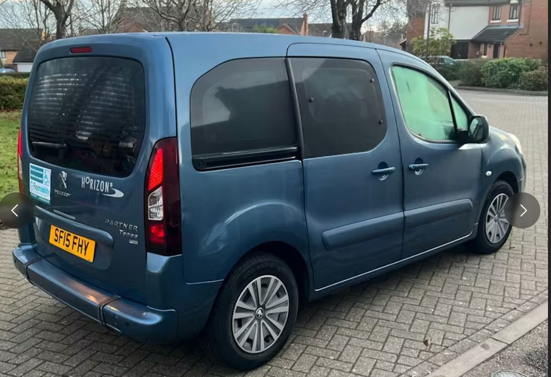 Used Peugeot Partner Tepee 2015 for sale - 77013214: Photo 2