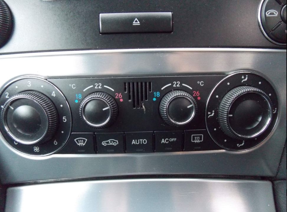 Used Mercedes-Benz C Class 2005 for sale - 76192689: Photo 21