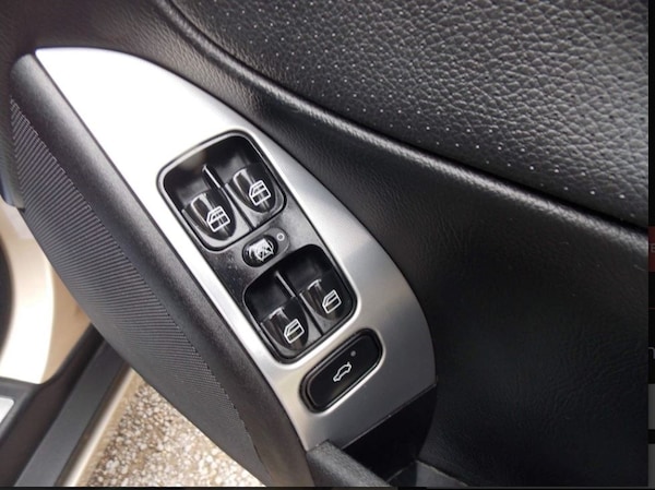 Used Mercedes-Benz C-Class 2005 for sale - 76192689: Photo 25