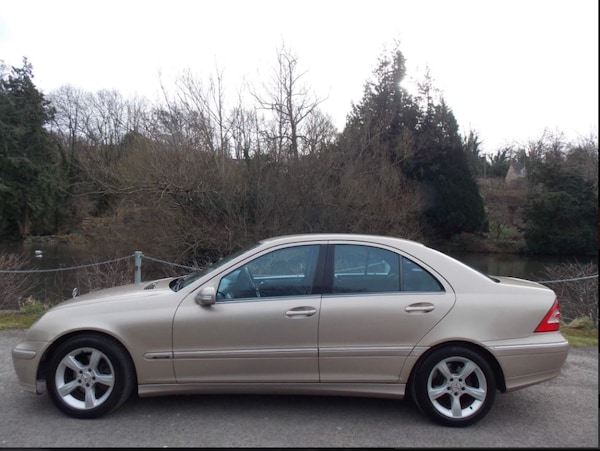Used Mercedes-Benz C-Class 2005 for sale - 76192689: Photo 5