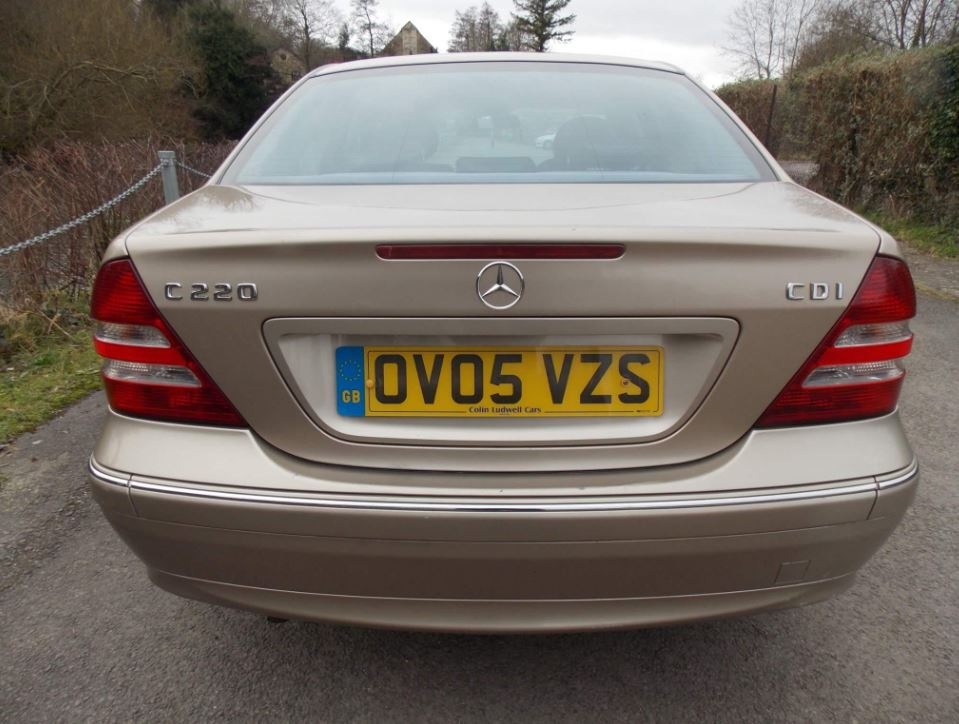 Used Mercedes-Benz C Class 2005 for sale - 76192689: Photo 9