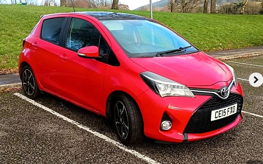 Used Toyota Yaris 2015 for sale - 77005647: Photo 1