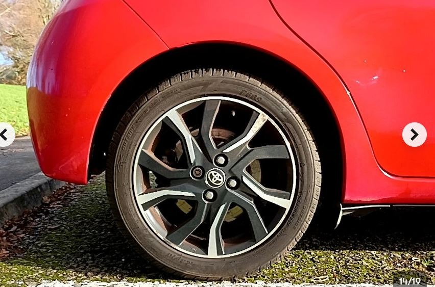 Used Toyota Yaris 2015 for sale - 77005647: Photo 10