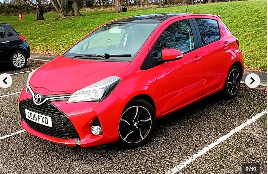 Used Toyota Yaris 2015 for sale - 77005647: Photo 2