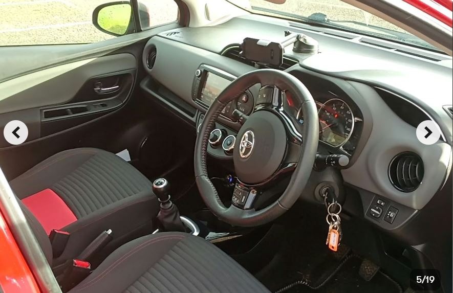 Used Toyota Yaris 2015 for sale - 77005647: Photo 5