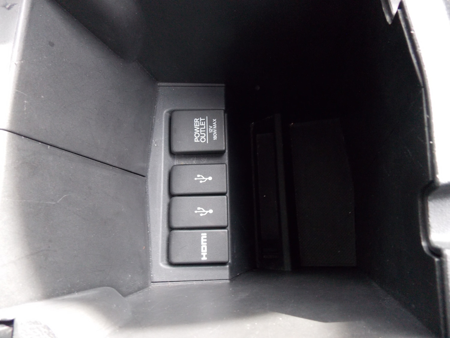 Used Honda CR-V 2017 for sale - 76079601: Photo 39