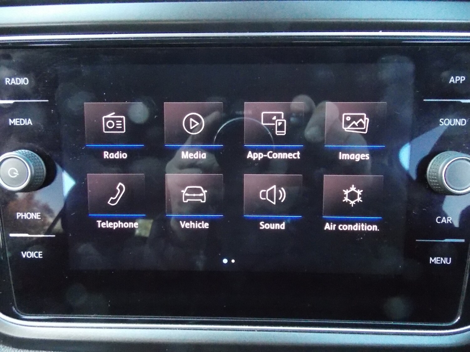 Used Volkswagen T-Roc 2018 for sale - 75680302: Photo 28