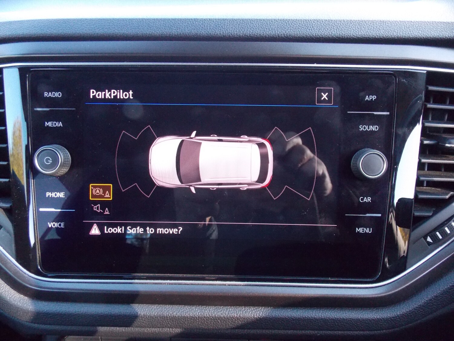 Used Volkswagen T-Roc 2018 for sale - 75680302: Photo 29