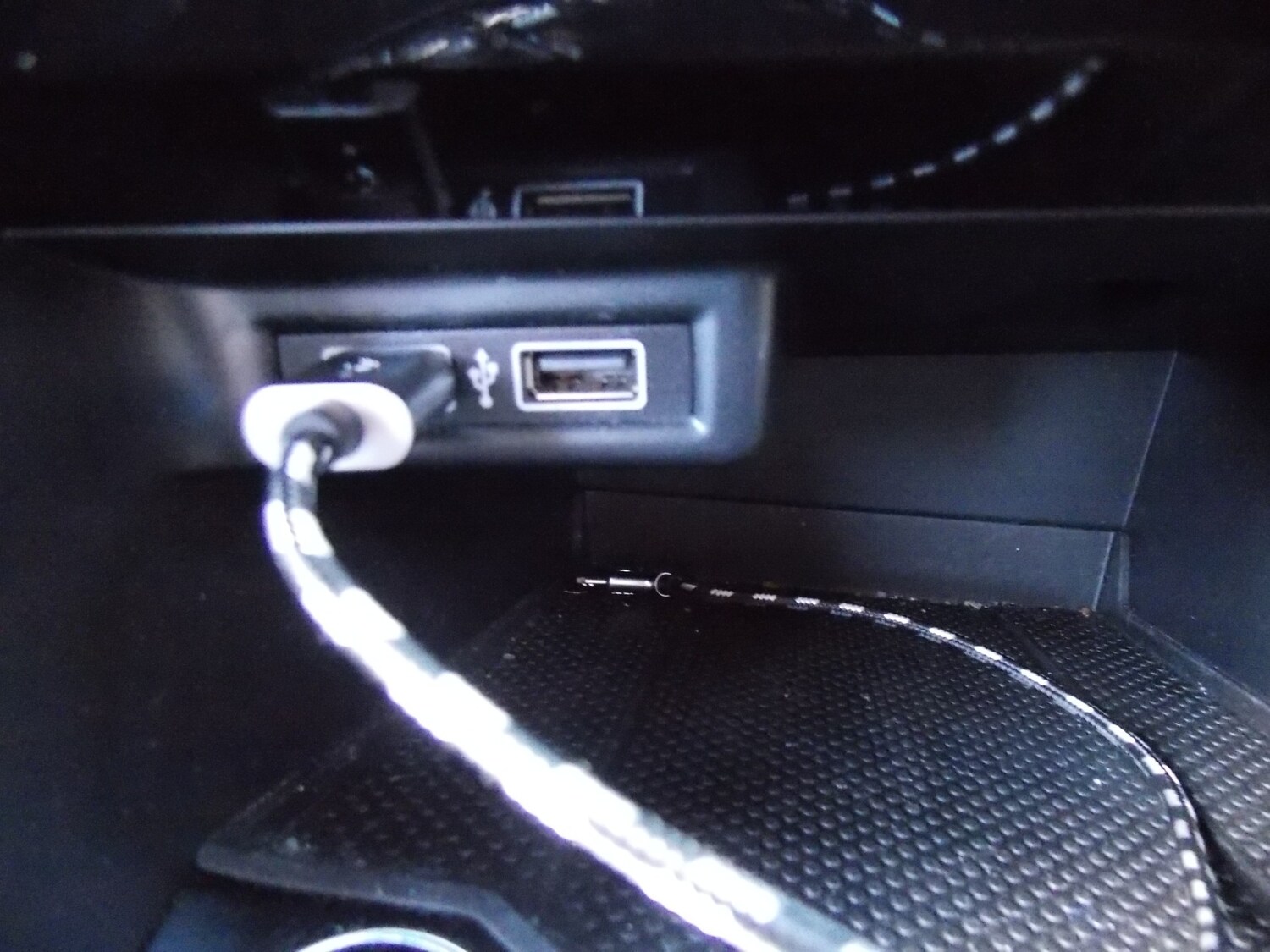 Used Volkswagen T-Roc 2018 for sale - 75680302: Photo 33