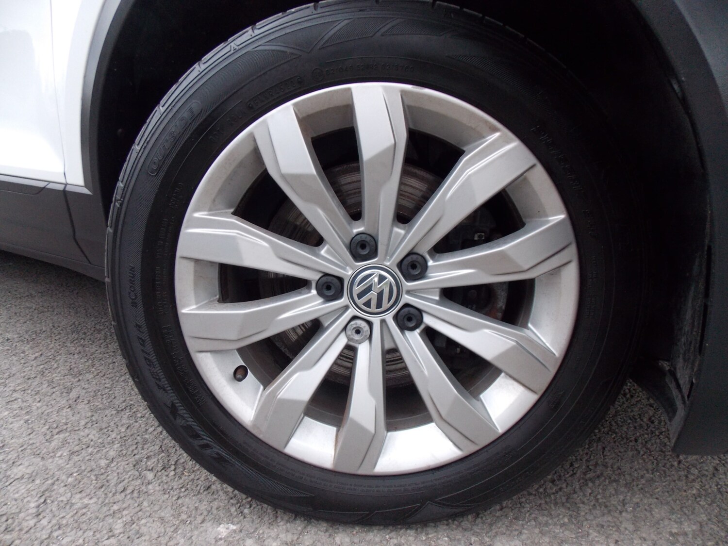 Used Volkswagen T-Roc 2018 for sale - 75680302: Photo 36