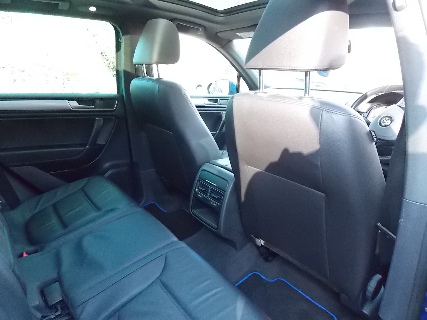 Used Volkswagen Touareg 2015 for sale - 77234502: Photo 19