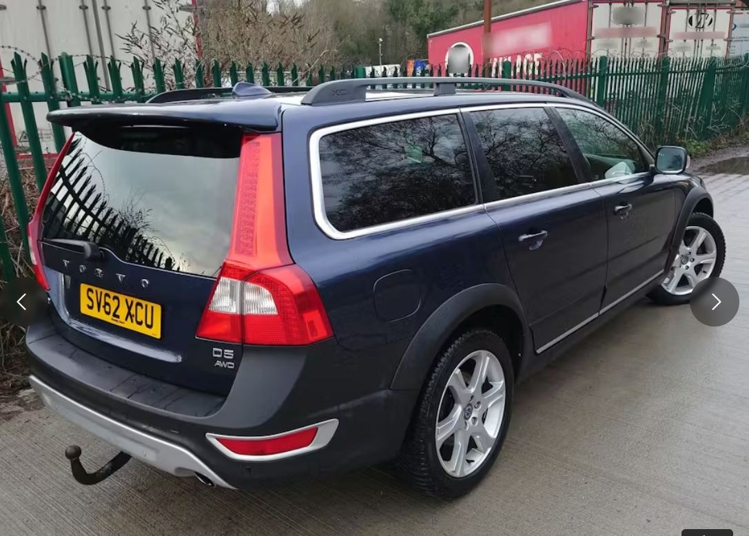 Used Volvo XC70 2012 for sale - 77353822: Photo 4